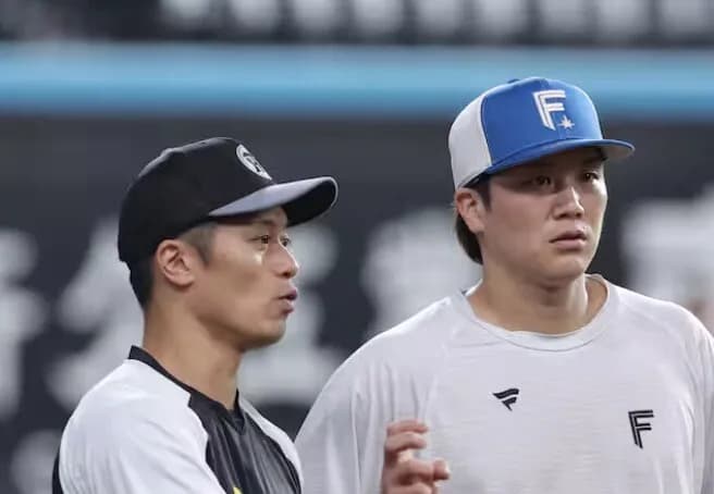 最優秀バッテリー賞→(セ)坂本誠志郎(パ)伏見寅威 どちらも阪神で草