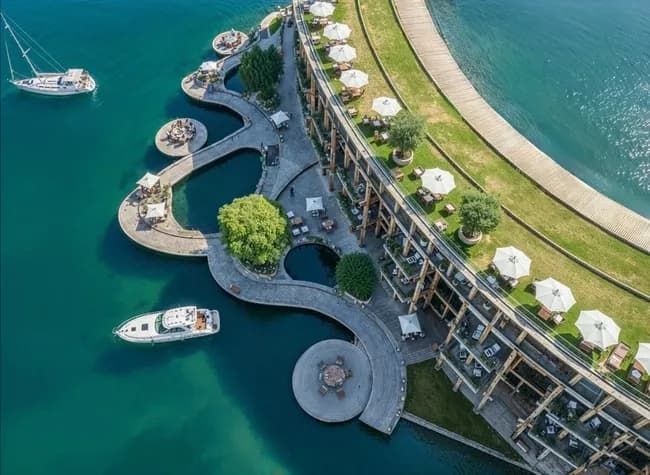 【画像】万博跡地の再開発案、イカつすぎるwwwwwww