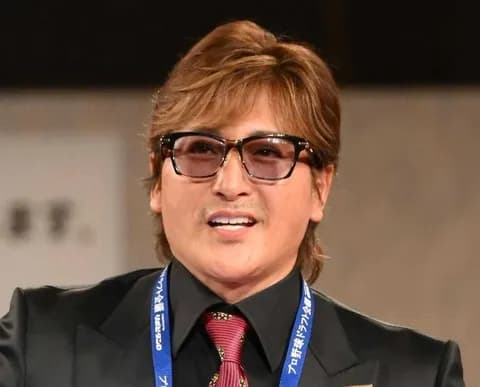 日本ハム ド派手シャツの新庄監督「オシャレしたかったら1軍に上がってこい!」新人選手に「2軍は茶髪禁止」など禁止3カ条を発表