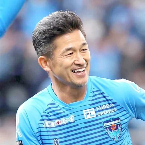 【朗報】三浦知良さん(58)、現役続行wwwwwwwwwwwwwwwwwwww