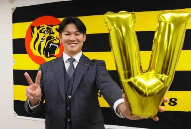 阪神・及川雅貴、7000万増の年俸1億円でサイン 高卒6年目、66試合登板