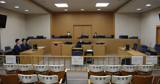 山上徹也被告(45)、正直になる「仕事を辞めて借金もあり、もう引くに引けない状況だった」