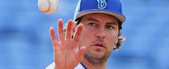 【朗報】バウアーの代理人「100%健康。万全です。」