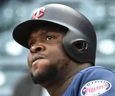 中日、メジャー通算164発の大砲ミゲル・サノと1年2億円で合意