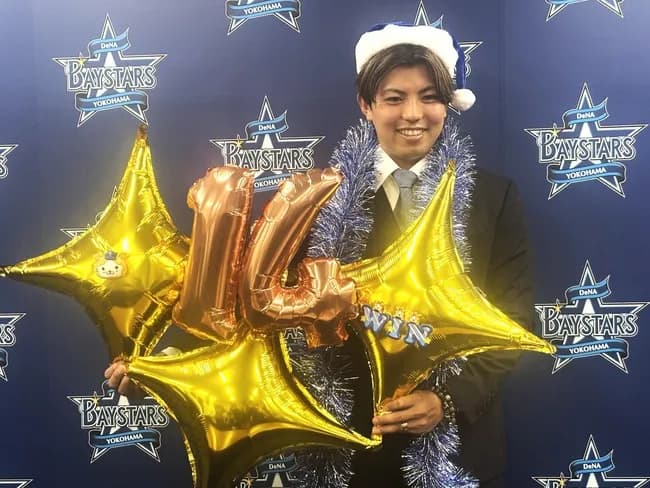 DeNA東克樹(30)「だらだらとスマホ触りながらストレッチする若手選手とは口もききたくない」