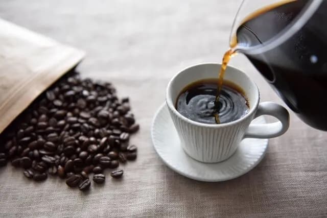 コーヒーの味の差わからんやつwwwww