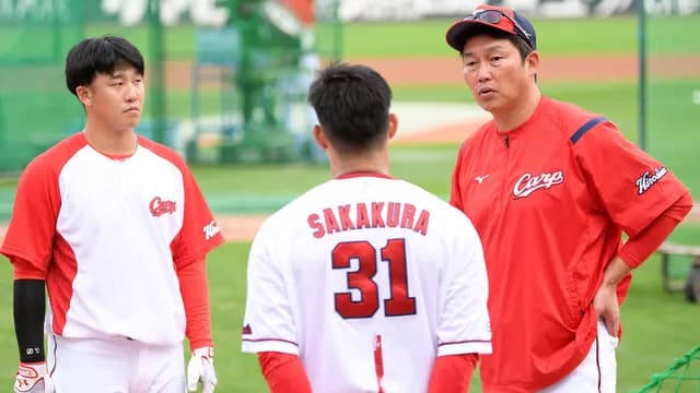 カープ西山秀二「今年頑張った選手は緒方&佐々岡監督の遺産。新井監督は自分の選手を出さないと」