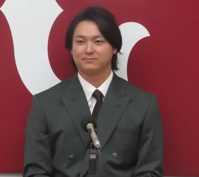 巨人に深刻な年俸格差「ライデル(12億円)が甲斐(3億円)の4倍。貰いすぎなのでは?」の声