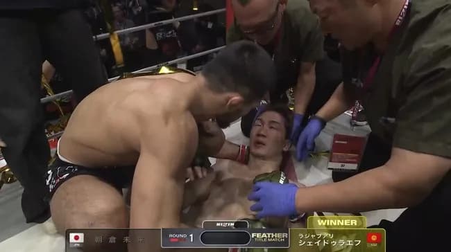 朝倉未来、最強のチャンピオン、シェイドゥラエフのKO負け 担架で運ばれる