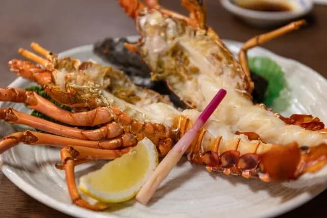 三大実力より過剰に評価されてる食材 伊勢エビ、雲丹、