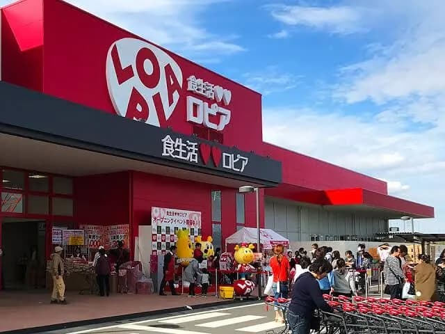 【画像】大晦日の「ロピア」、入場制限wwwwwwwwwwwwww