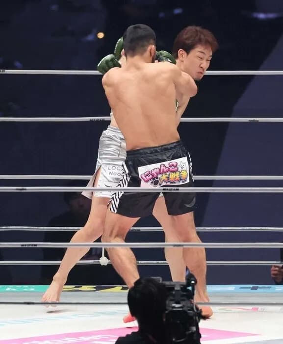 【RIZIN】朝倉未来「眼窩底骨折があるけど他は大丈夫」「また頑張ります」現役続行を表明