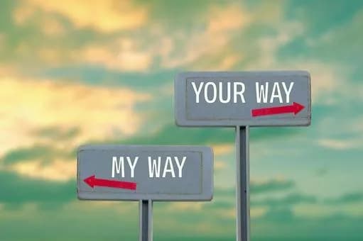 【悲報】人生の目的、「有名企業に入る」「資産を稼ぐ」「結婚する」の3択しかないwwwwwwwwwwwwwwww