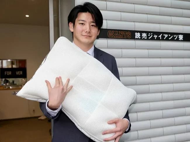 【悲報】巨人ドラ1竹丸、入寮で遅刻してしまうwwwwwwwwwww