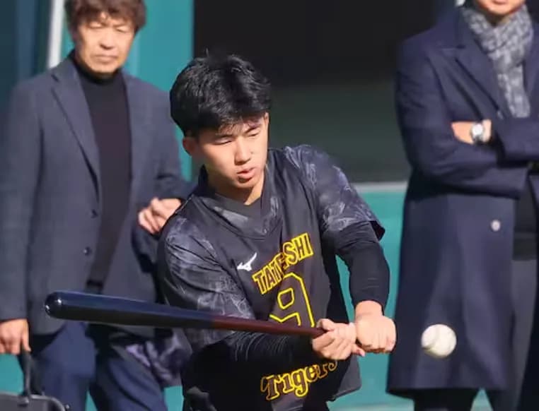 アンチ『立石正広がパーマをかけてる。心配』←これ