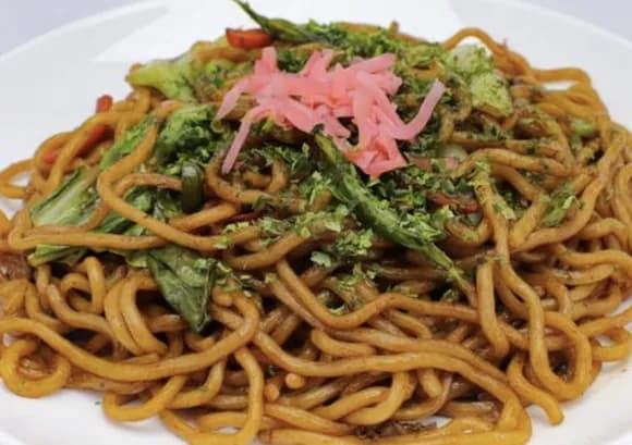 【悲報】焼きそばさん、麺類最弱の食べ物になってしまう・・・・・・・・・