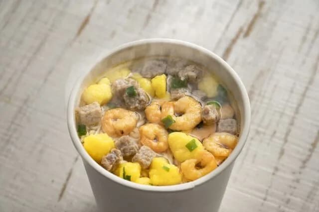 カップラーメンの蓋にのせるちょうどいいものって何かある?