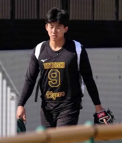 阪神 ドラフト1位の立石が「右脚の肉離れ」の診断と発表 17日から別メニュー調整 一般的には全治3~5週間もキャンプ宜野座スタートは微妙な状況