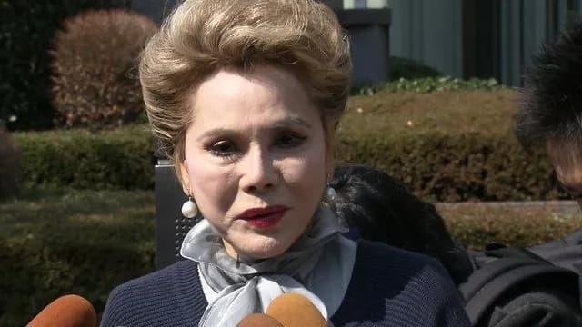 「デヴィ夫人」書類送検 “愛犬の死”巡り元マネジャーを暴行か