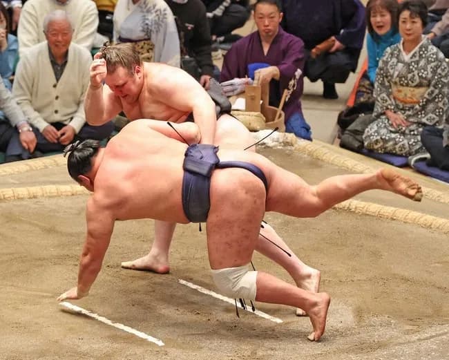 横綱豊昇龍さん同じ相手に5連敗wwwwww