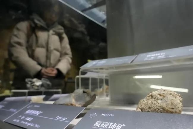 中国、規制後に対日輸出許可 レアアース調達で依存脱却警戒