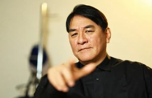 【唖然】馬鹿「クスリは一回でも打ったら人生終了!」ワイ「ピエール瀧」馬鹿「え?」