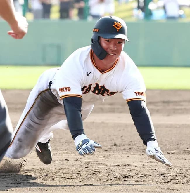 【悲報】巨人、ヘッドスライディング特訓メニューを採用wwwwwwwwwwwwwwwwwwwwwwwwwww