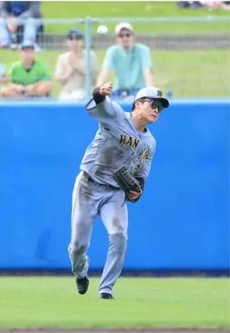 阪神・高寺 2日連続レーザー放った 捕殺で失点ピンチ救う「タイミングがアウトだった」「自信にしたい」