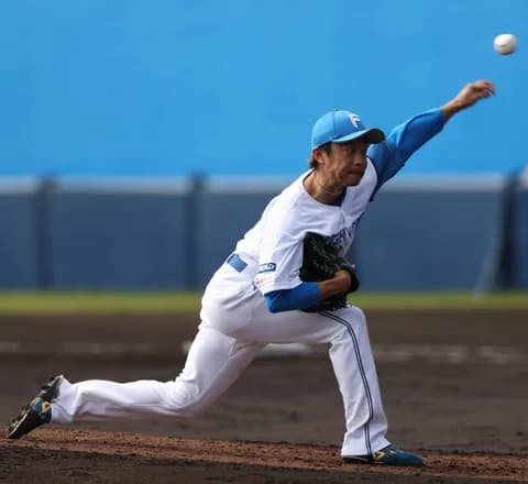 【日本ハム】島本浩也、古巣阪神とのオープン戦に3番手で登板 虎党から拍手で迎えられる