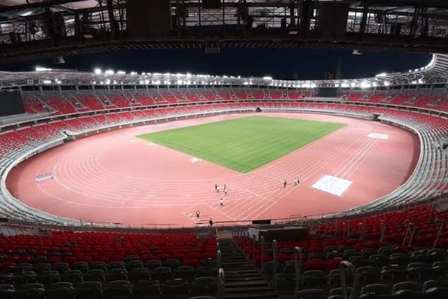 【悲報】名古屋グランパスの新ホームスタジアム、完成するも「サッカー観戦に向いてない」と話題に