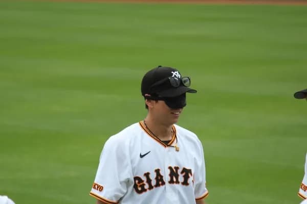 巨人、目隠し守備練習wwwwwww
