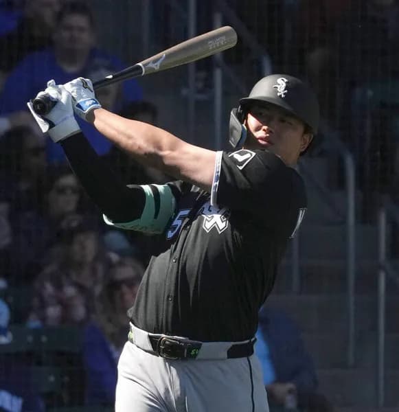 【朗報】村上と岡本、どっちも通用しそうな空気が漂う