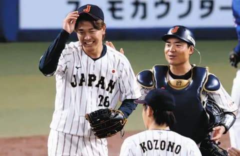 【侍ジャパン】中日 高橋宏斗、緊急登板でプロ初セーブ!わずか2球でマウンドへ!!