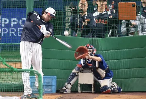 大谷翔平の電光掲示板ぶち当てフリーバッティングwwwwwwww