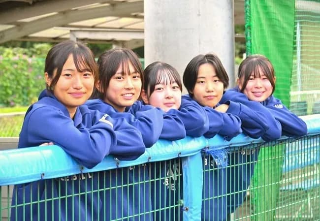 新潟、東京、沖縄…全国の女子中学生が熱視線!「越境入学」でも健大高崎野球部マネジャーになりたいワケ