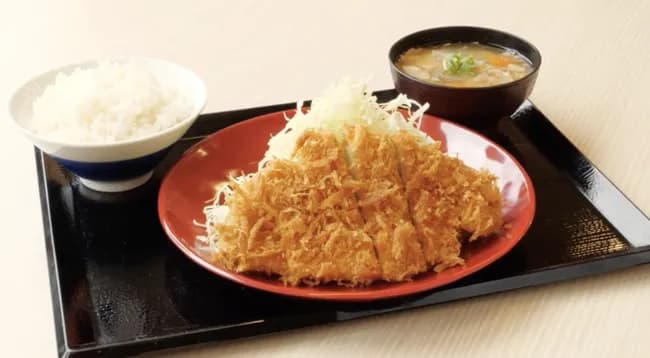 近所に「かつや」と「松のや」がある奴らは超勝ち組