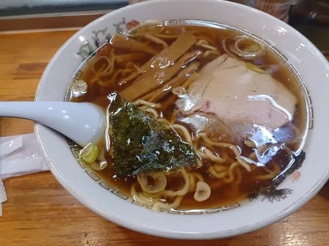 ラーメン290円←安い ラーメン500円←普通 ラーメン750円←ぼったくり
