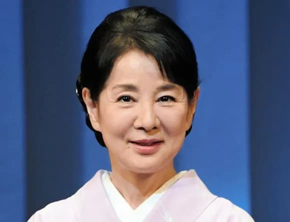 【画像】吉永小百合さん(80歳)ガチのまじで美しすぎると話題にwwwwwwwwww