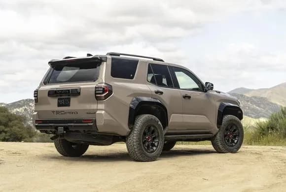 【朗報】トヨタの新型車、ありえんほどカッコいいwwwwwwwwwwwwwwww