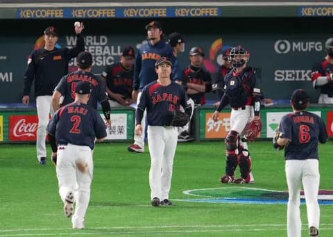 【侍ジャパン】“お茶たてポーズ”考案の北山亘基がWBC初登板 ノーノーリレー消えるも無失点の力投