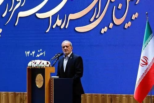 イラン大統領「誤解なんです!皆さんと仲良くしたい!!誓って!!!」