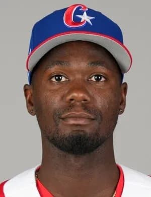 キューバ先発のモイネロ、3回2/3無失点4奪三振