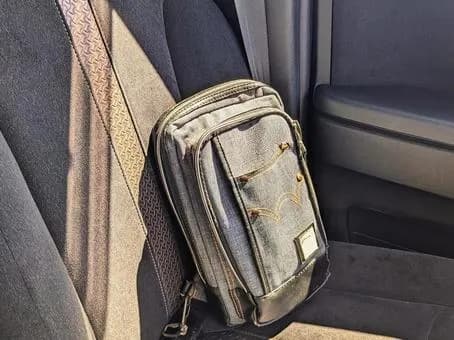 【悲報】男が持つべきバッグ,決まらないwwwwwwwwwwwwwwww