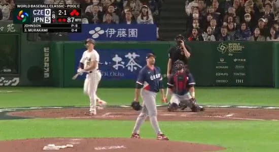 村上、復活のグラスラで一挙9得点wwwwwwwwwwwww