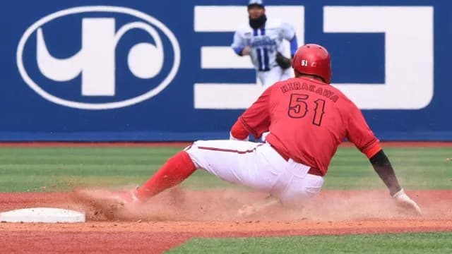 【朗報】カープドラ1平川蓮、盗塁もできる!「どんどん走っていく」