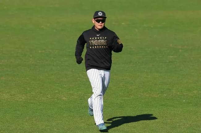 阪神 育成の嶋村麟士朗と支配下契約「ここからがスタート」 背番号は「85」に OP戦ここまで打率・545の活躍