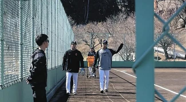 【悲報】巨人山﨑伊織、春季キャンプ中からずっと右肩痛みが発症していた