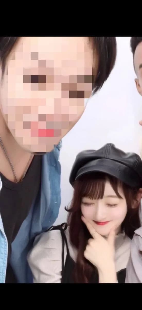 【悲報】=LOVE(イコラブ)の超人気メンバーさん、男のプリクラ写真が流出して大炎上wwwwww