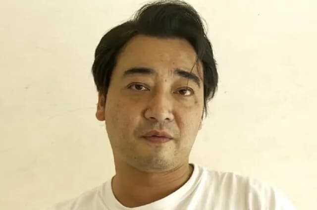 A子さん「ジャンポケ斎藤の舌が侵入してこないように歯や唇で防ごうとしたけど入ってきた」