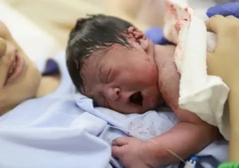 【悲報】出産の痛み!出産の痛み!って言うけど今もう無痛分娩がデフォなんだよなwwwwwwwwwwwwwwww